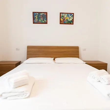 Theo's Guest house Olbia