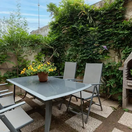 Theo's Guest house Olbia